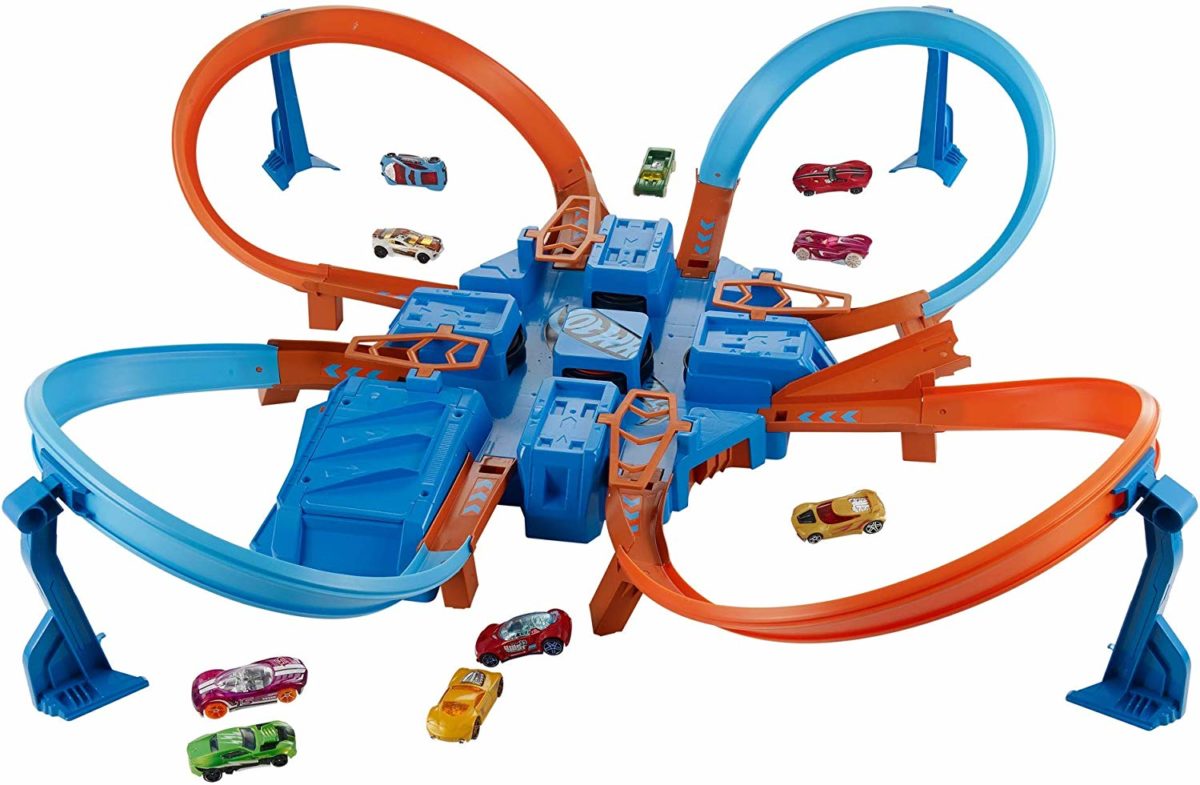 Hot Wheels Criss Cross Crash Track Set - Top Toys and Gifts for Six Year Old Boys 1