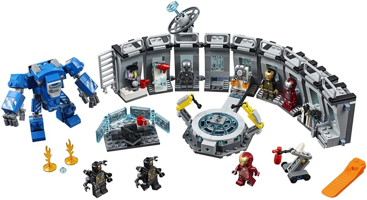 LEGO Marvel Avengers Iron Man Hall of Armor - Top Toys and Gifts for Eight Year Old Boys 2