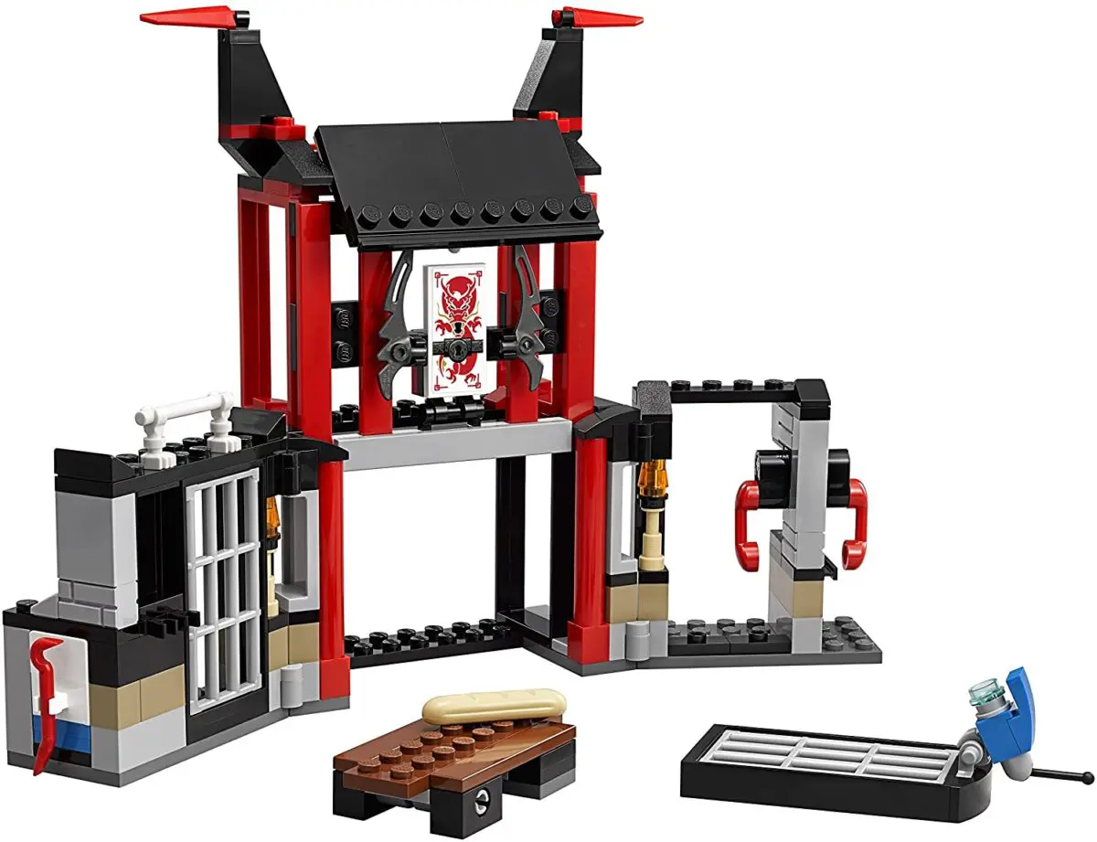 LEGO Ninjago Kryptarium Prison Breakout Prison Kit - Top Toys and Gifts for Nine Year Old Boys 2